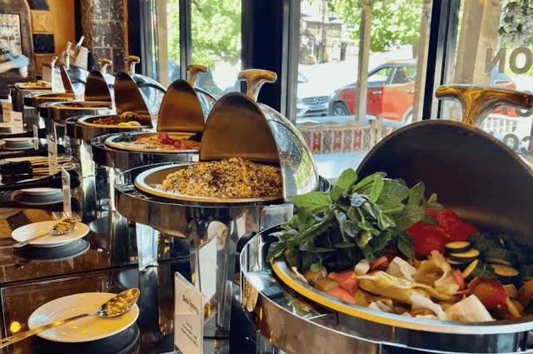 Jain, Vegan, Gluten-Free, Sugar-Free: The Wedding Buffet Is Becoming a Customer-Service Desk