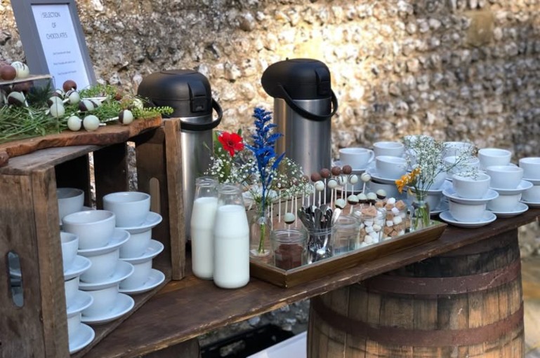 The Great Chai Counter: Why It Becomes the Most Popular Spot at Every December Wedding
